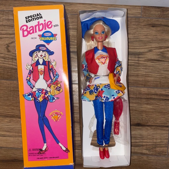Barbie - 1992 Vintage KRAFT Treasures  Doll Never Removed - Picture 8 of 16